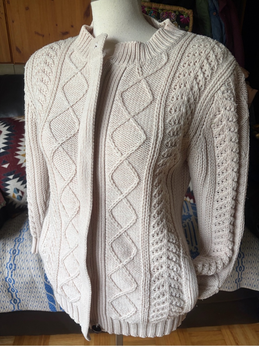 Vintage Swan Brand Cable Knit 100% Acrylic Zip Up Cardigan Sweater Size Medium